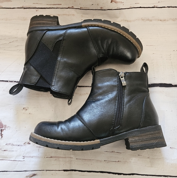 Jeossy Shoes - Jeossy Women's Black Milan Ankle boots Size 8
